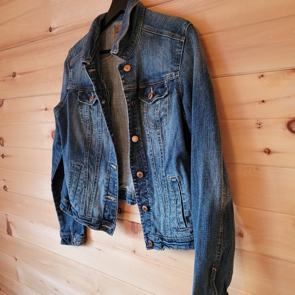 Jean Jacket - Picture 2 of 5